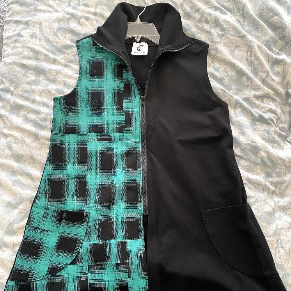 Lobo Mau neoprene vest in teal and black plaid